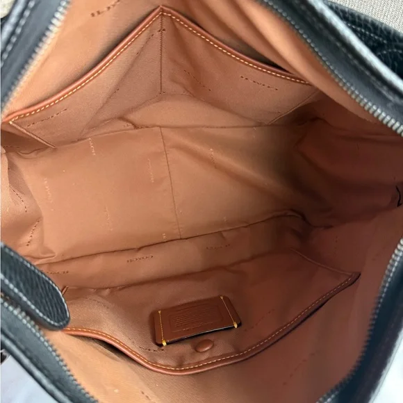 Coach Cary Shoulder Bag Gunmetal - Picture 11 of 16